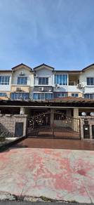 2.5-storey Terraced House For Sale in Seri Kembangan,SGR