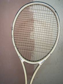 tennis racket