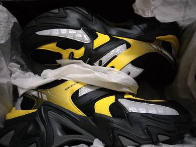 Limited Edition Skechers X Transformer (Bumblebee)