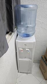 Tixx Water Dispenser