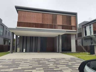 Bungalow House For Sale in Telok Panglima Garang,SGR