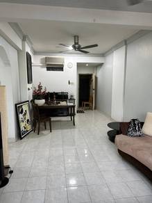 Condominium For Sale in Danau Idaman