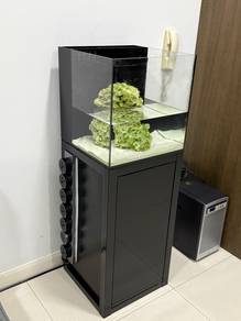 Cube With Back Sump aquarium 40 X 40 x 40