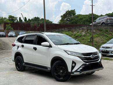 2020 Perodua Aruz AV