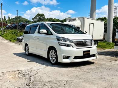 Toyota Vellfire V in Salak Selatan, KUL
