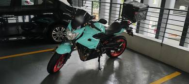 Yamaha XJ6