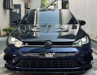 Volkswagen Golf TSI R-LINE in Desa Petaling, KUL