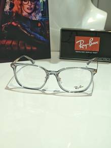 Ray-Ban ：RB 5403D 8416