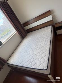 Queen Bed