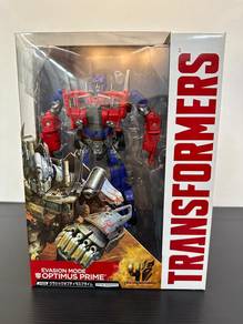 TRANSFORMERS AoE: Evasion Mode Optimus Prime