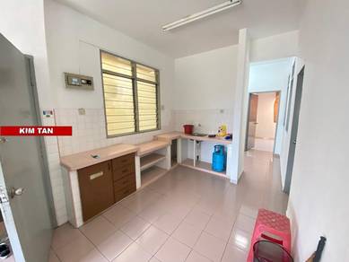 Condominium For Rent in Lahat Court