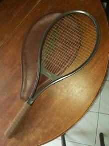 (B230) Vintage Yamaha Graphite 65 Tennis Racquet