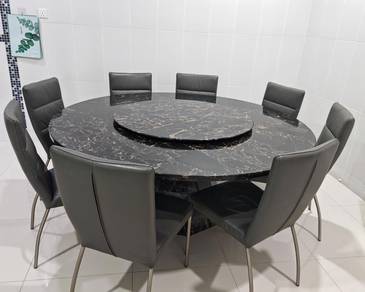Ori Marble dining table 6ft x6ft exclude chair 