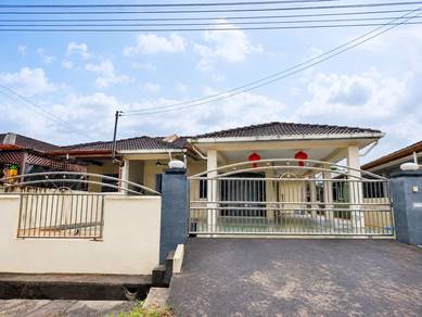 Semi-Detached House For Sale in Kuching,SWK