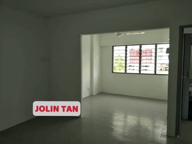 Apartment For Sale in Taman Seri Hijau