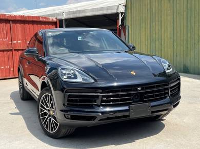 2022 Porsche Cayenne S S