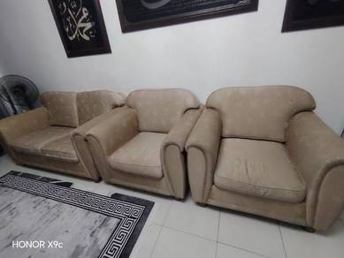 Set Sofa 2+1+1 Solid Frame 