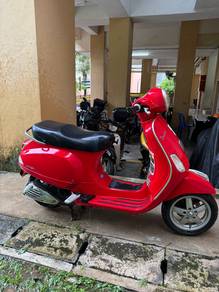 Vespa LX 150