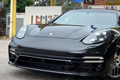 2011 Porsche Panamera