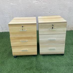 YF11D Laci Mobil 3 Drawers Mobile Pedestal Oak