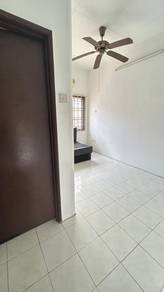2-storey Terraced House For Sale in Seri Kembangan,SGR