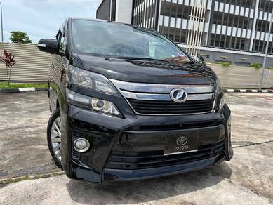 Toyota Vellfire Z GOLDEN EYES in Perai, PNG
