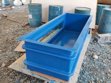 Fiberglass Fish tank / Top Filter ( offer )