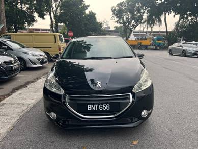 Peugeot 208 VTi ALLURE in Cheras, KUL