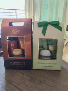 mahogany teakwood Eucalyptus   Spearmint