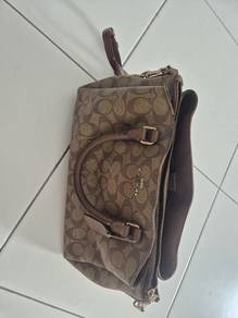 Coach Shoulder Bag