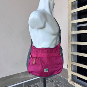 karrimor shoulder sling bag in pink/gray