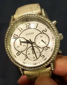 Original Guess brand ladies woman watch
