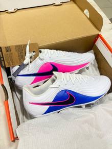 NIKE TIEMPO MAESTRO Academy (MIX STUD)