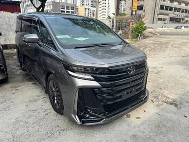 Toyota Vellfire Z PREMIER in Old Klang Road, KUL