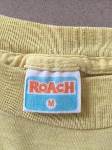 T-shirt vintage copyright 1975 tag Roach levis Lee