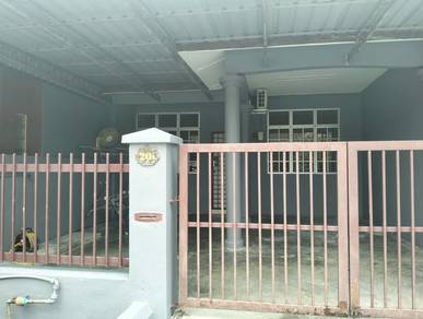 1-storey Terraced House For Rent in Simpang Ampat,PNG
