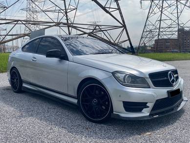 Mercedes Benz C180 180 BlueEFCY AMG SPRTPCK (CBU) in Bandar Bukit Raja, SGR
