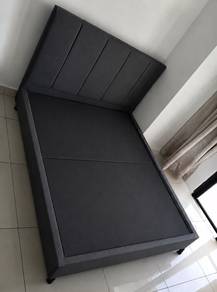 DIVAN Queen-Sized BedFrame