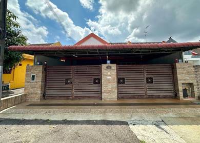 Terraced House For Sale in Tebrau,JHR