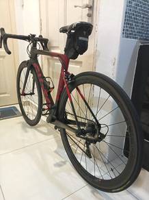 Roadbike GUSTO RCA3 ULTEGRA CARBON WHEELSET