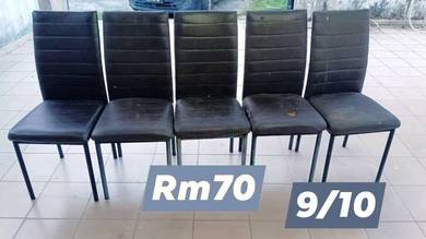 5chairs