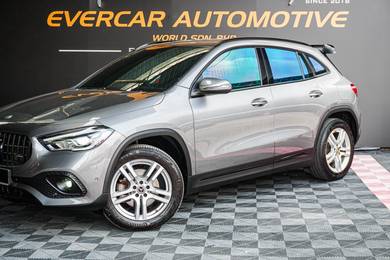 Mercedes Benz GLA200 200 PROGRESSIVE LINE in Sungai Besi, KUL