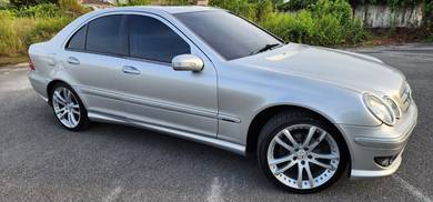 Mercedes Benz C200 200 K AVANTGARDE (CBU) in Kuching, SWK