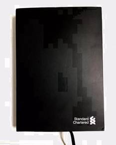 Standard Chartered 2018 Planner & Calendar