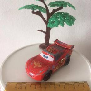 CFE213 2011 TOMY TOMICA Disney Pixar Rust-eze Cars