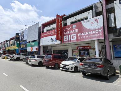 Shop lot For Sale in Triang,PHG