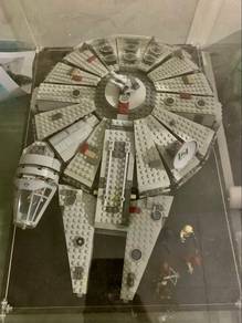 Lego 7965 Millennium Falcon