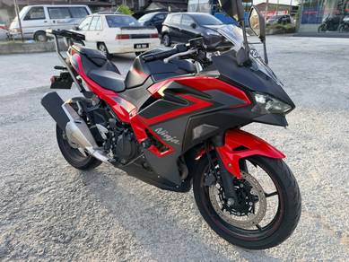 Kawasaki Ninja 500 SE