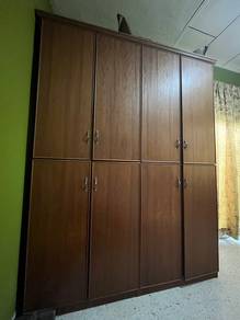Almari Pakaian Besar 8 Pintu - Letgo segera!
