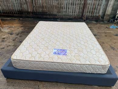 8'' Spring Coil Tilam Queen Mattress